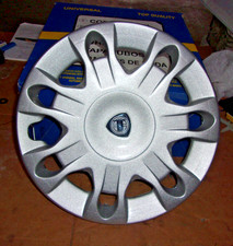 4 x COPRICERCHI CON LOGO DA 14